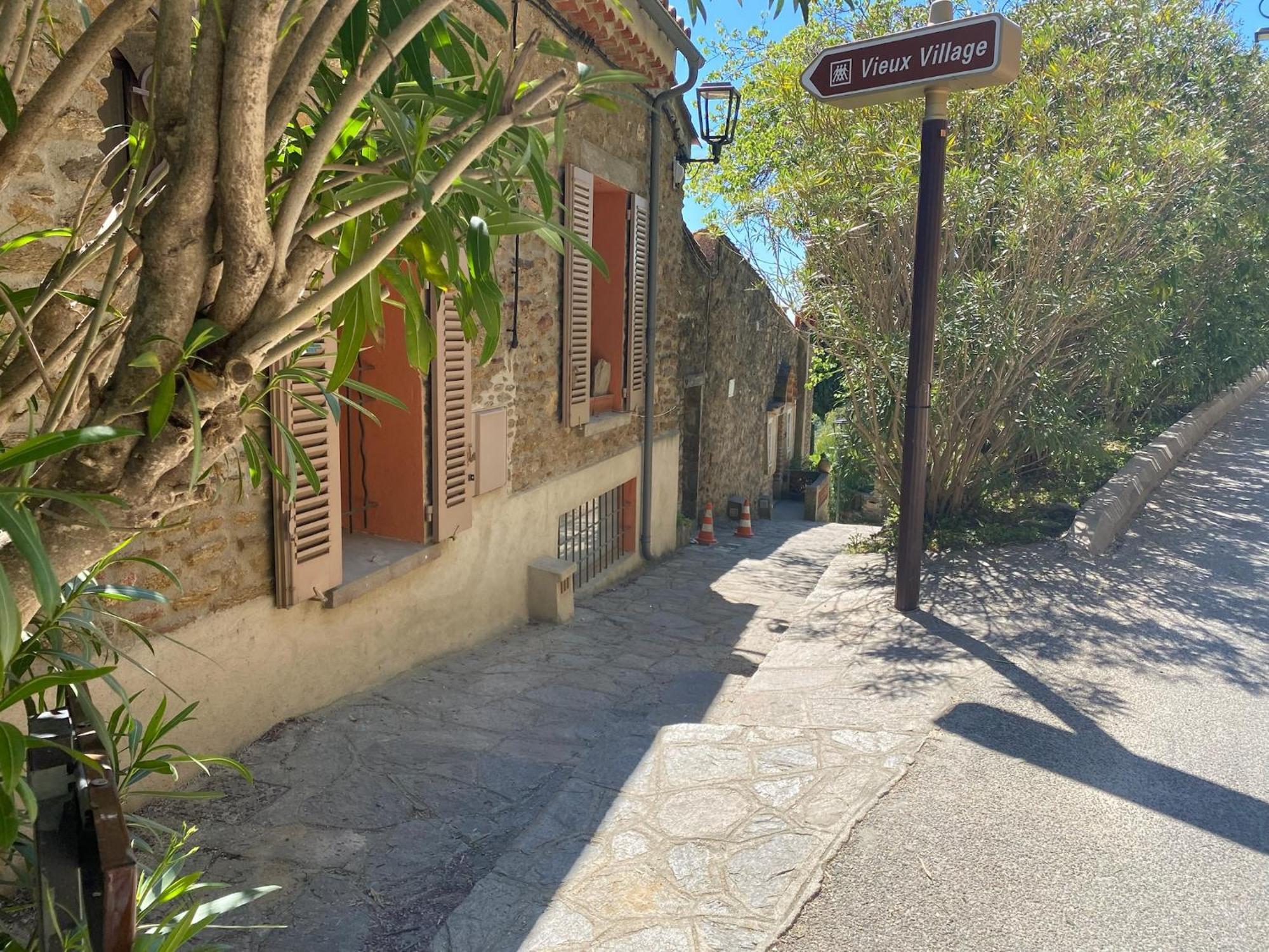 Magnifique Maison De Village Clim Vue Mer 6 Pers Борм-ле-Мимоза Екстериор снимка
